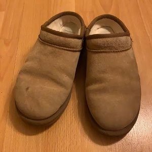 Ugg Slippers Tan Color Woman Size 7